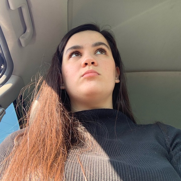 Meet your Posher, Lorraine - Picture 1 of 1